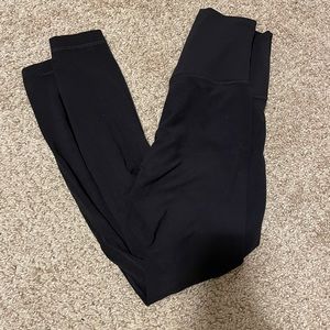 Black align leggings 25’